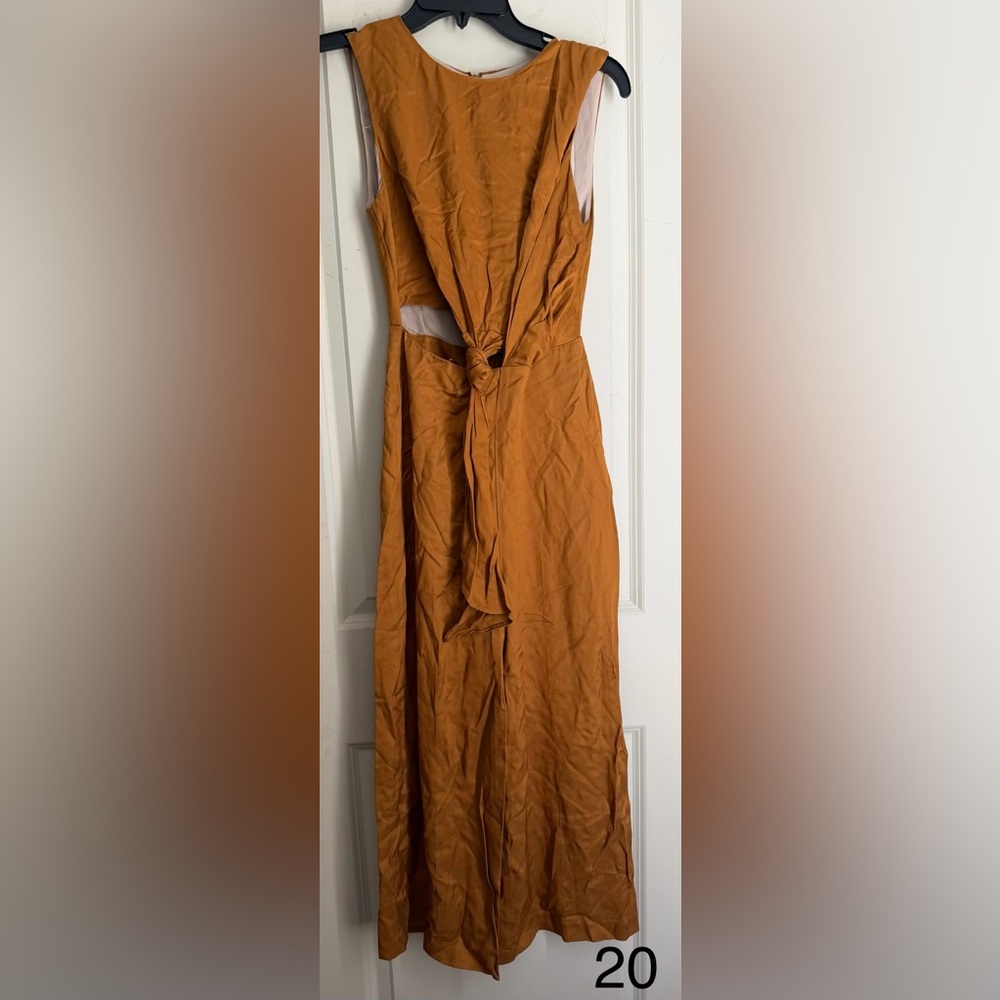 Nordstrom rock topshop satin flare - leg jumpsuit sz 4 office professional